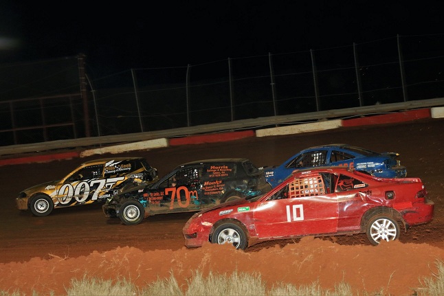 SCDRA front-wheel-drive cars racing on dirt