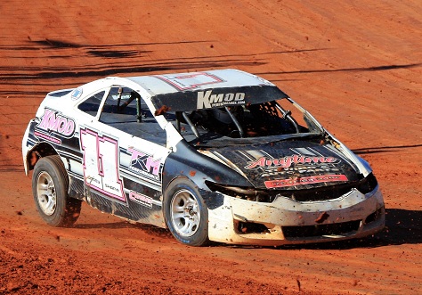 SCDRA front-wheel-drive cars racing on dirt